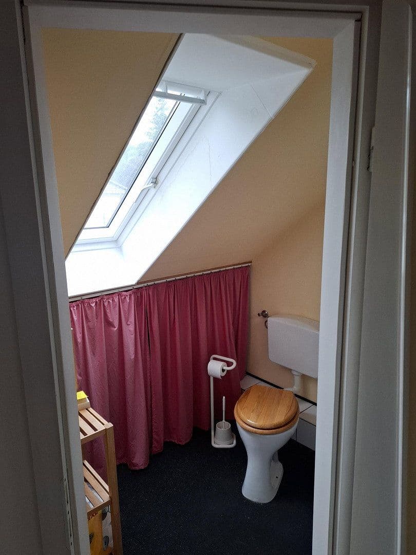 Prodej domu 103 m², pozemek 950 m², Güster, Šlesvicko-Holštýnsko Prodej domu 103 m², pozemek 950 m², Güster, Šlesvicko-Holštýnsko
