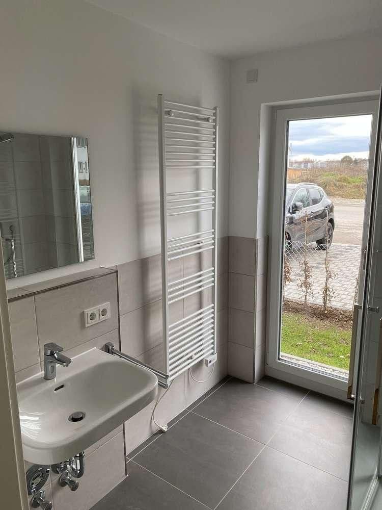 Pronájem bytu 2+1 57 m², Stumbeckbreite 15, Höhenkirchen-Siegertsbrunn, Bavorsko Pronájem bytu 2+1 57 m², Stumbeckbreite 15, Höhenkirchen-Siegertsbrunn, Bavorsko