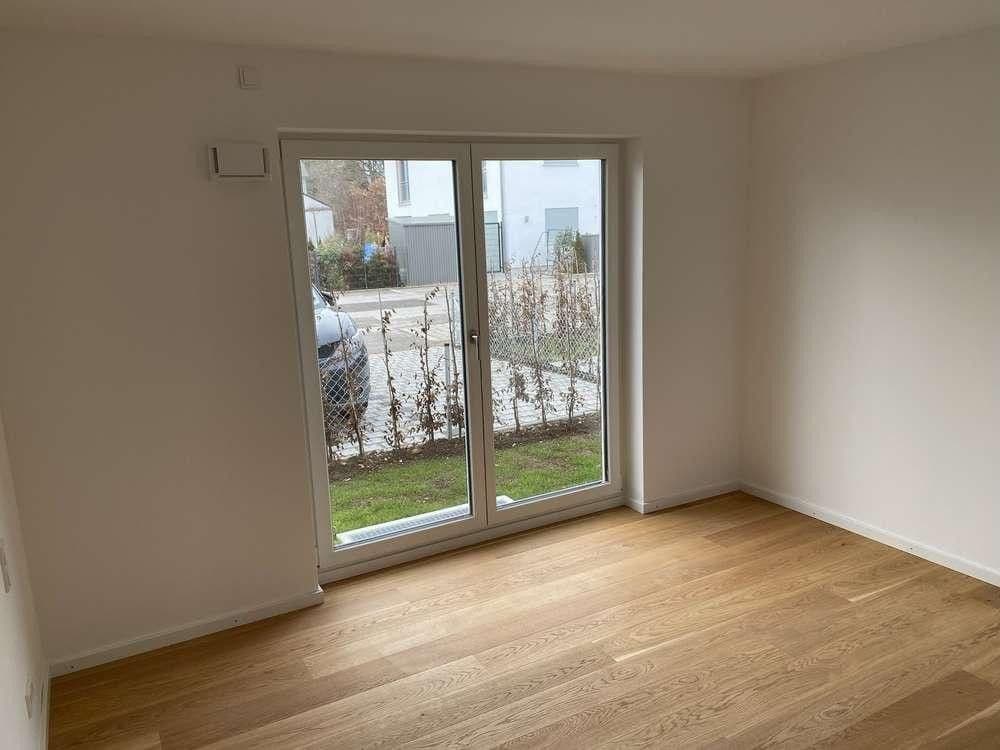 Pronájem bytu 2+1 57 m², Stumbeckbreite 15, Höhenkirchen-Siegertsbrunn, Bavorsko Pronájem bytu 2+1 57 m², Stumbeckbreite 15, Höhenkirchen-Siegertsbrunn, Bavorsko