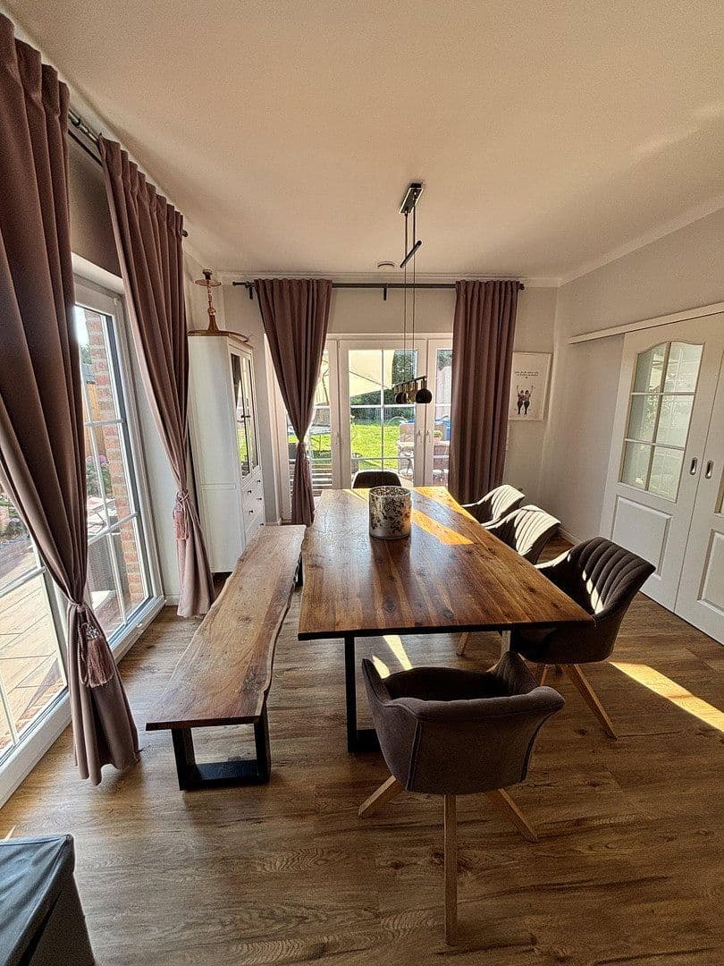 Prodej domu 145 m², pozemek 773 m², Hollern-Twielenfleth, Dolní Sasko Prodej domu 145 m², pozemek 773 m², Hollern-Twielenfleth, Dolní Sasko