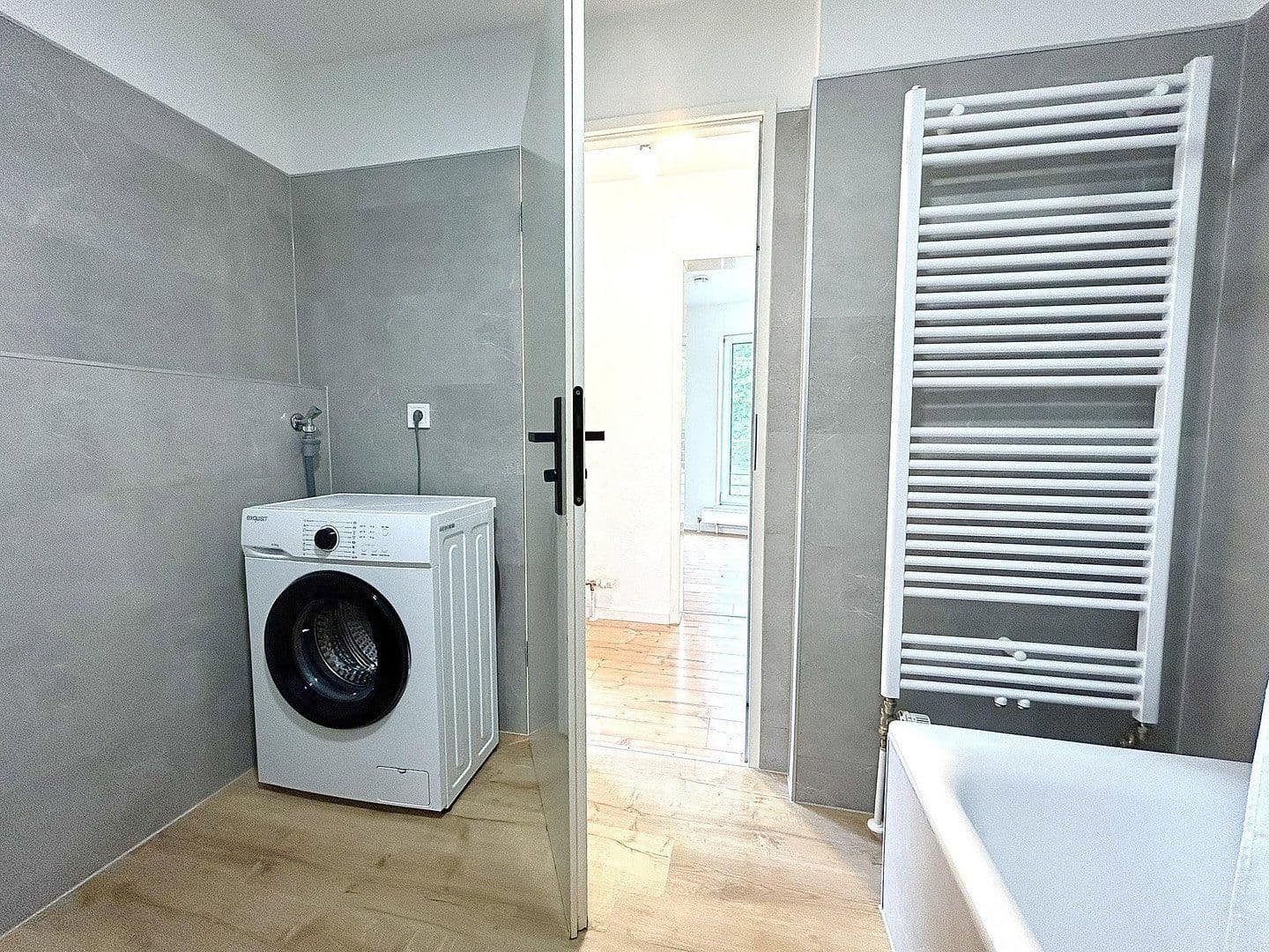 Pronájem bytu 2+1 55 m², Trendelenburgstr. 18, Leipzig, Sasko Pronájem bytu 2+1 55 m², Trendelenburgstr. 18, Leipzig, Sasko