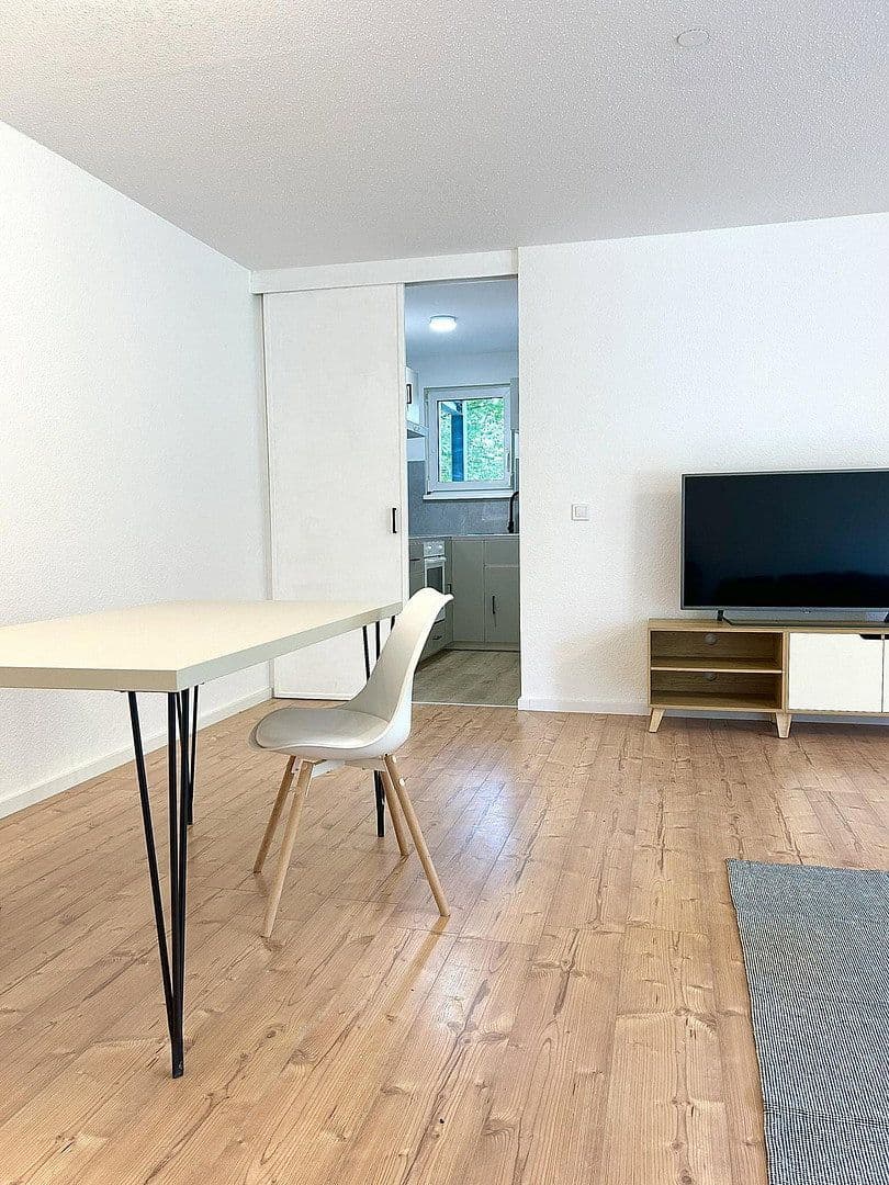 Pronájem bytu 2+1 55 m², Trendelenburgstr. 18, Leipzig, Sasko Pronájem bytu 2+1 55 m², Trendelenburgstr. 18, Leipzig, Sasko