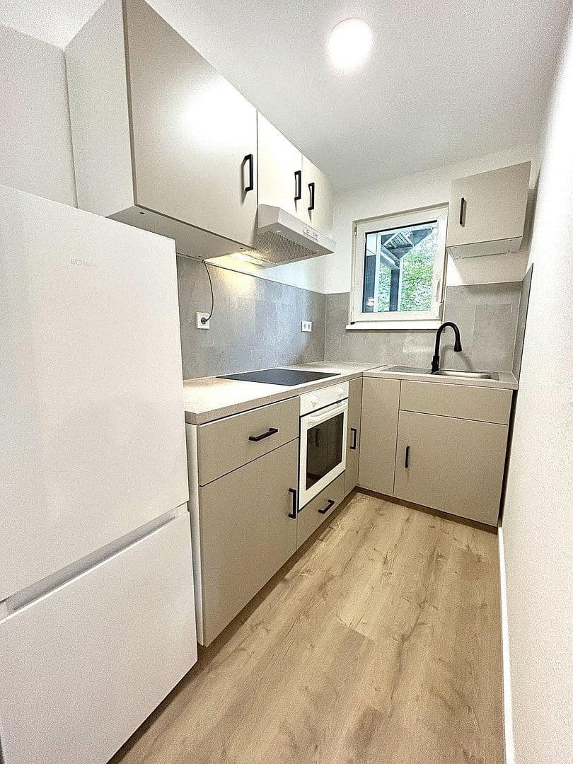 Pronájem bytu 2+1 55 m², Trendelenburgstr. 18, Leipzig, Sasko Pronájem bytu 2+1 55 m², Trendelenburgstr. 18, Leipzig, Sasko