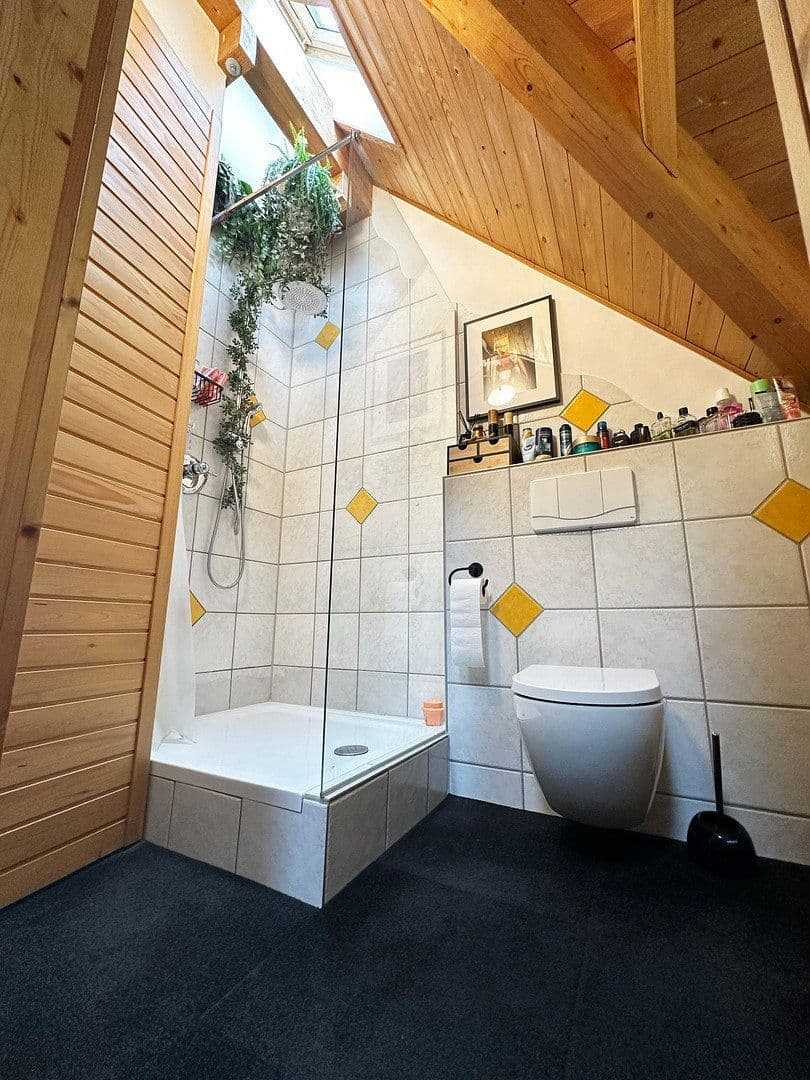 Prodej domu 163 m², pozemek 405 m², Mülheim, Severní Porýní-Vestfálsko Prodej domu 163 m², pozemek 405 m², Mülheim, Severní Porýní-Vestfálsko