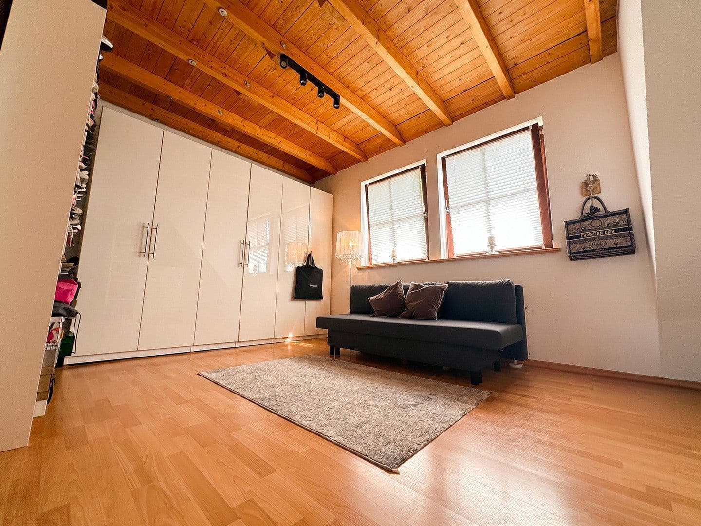 Prodej domu 163 m², pozemek 405 m², Mülheim, Severní Porýní-Vestfálsko Prodej domu 163 m², pozemek 405 m², Mülheim, Severní Porýní-Vestfálsko