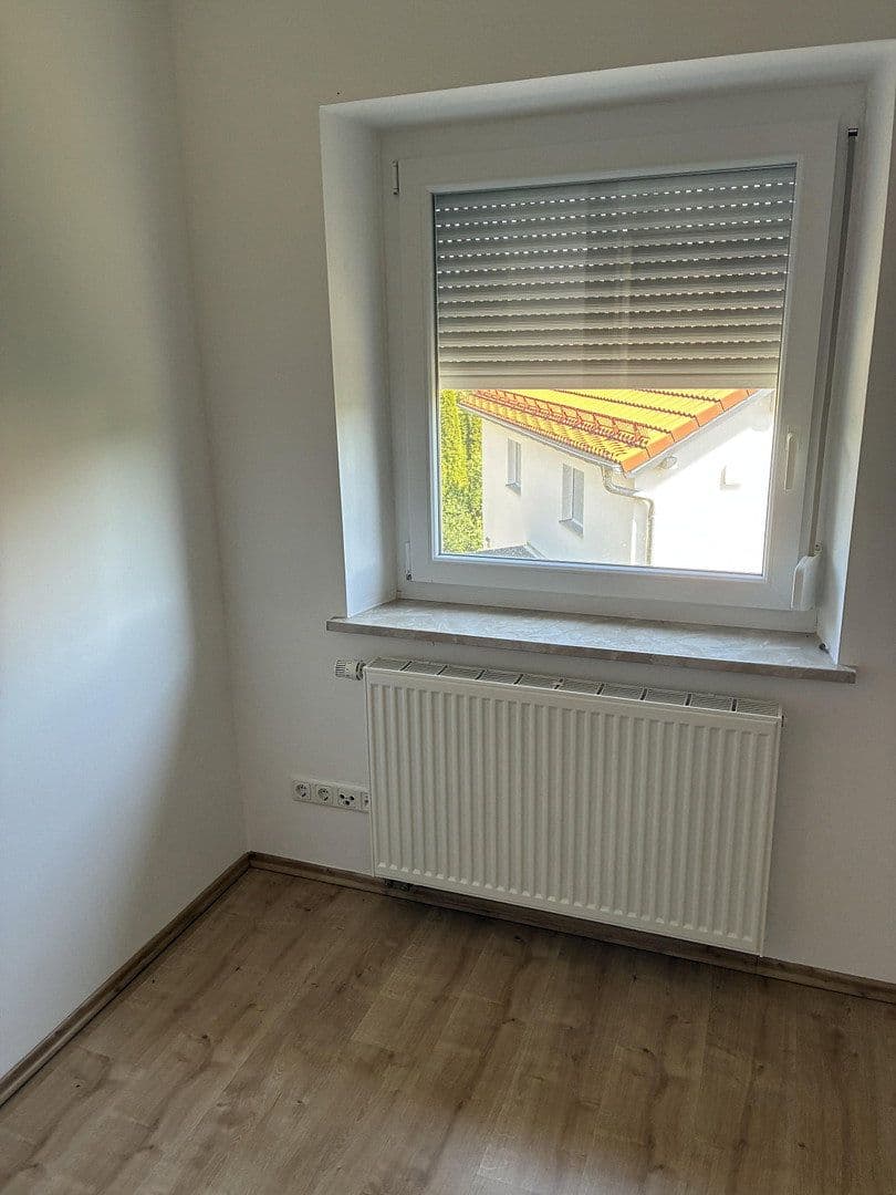 Pronájem bytu 3+1 63 m², Alfred-Drexel-Str. 14, Türkheim, Bavorsko Pronájem bytu 3+1 63 m², Alfred-Drexel-Str. 14, Türkheim, Bavorsko