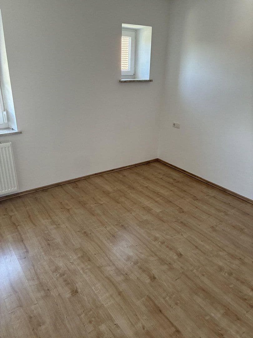 Pronájem bytu 3+1 63 m², Alfred-Drexel-Str. 14, Türkheim, Bavorsko Pronájem bytu 3+1 63 m², Alfred-Drexel-Str. 14, Türkheim, Bavorsko
