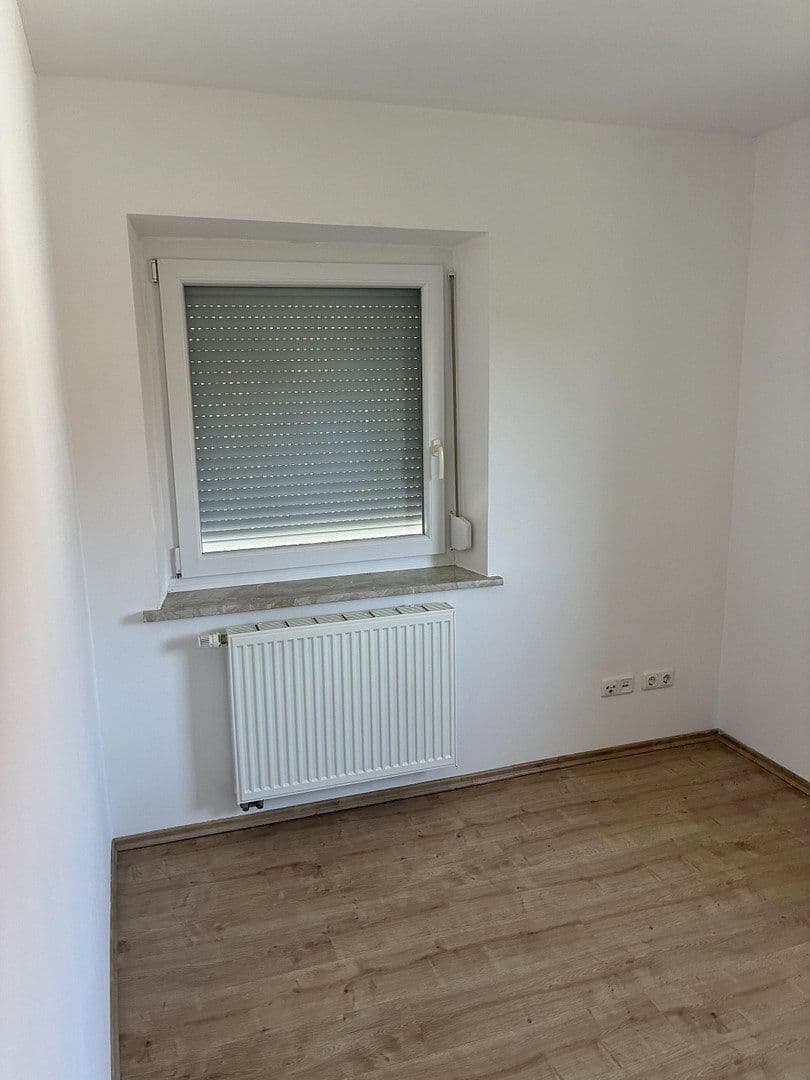 Pronájem bytu 3+1 63 m², Alfred-Drexel-Str. 14, Türkheim, Bavorsko Pronájem bytu 3+1 63 m², Alfred-Drexel-Str. 14, Türkheim, Bavorsko