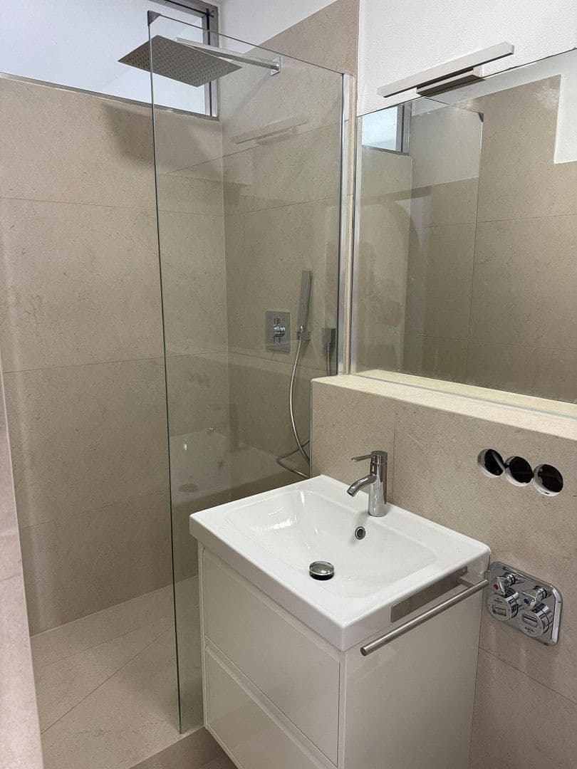 Pronájem bytu 3+1 66 m², Karlsruhe, Bádensko-Württembersko Pronájem bytu 3+1 66 m², Karlsruhe, Bádensko-Württembersko