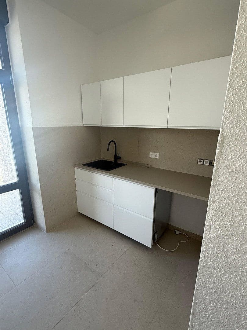 Pronájem bytu 3+1 66 m², Karlsruhe, Bádensko-Württembersko Pronájem bytu 3+1 66 m², Karlsruhe, Bádensko-Württembersko