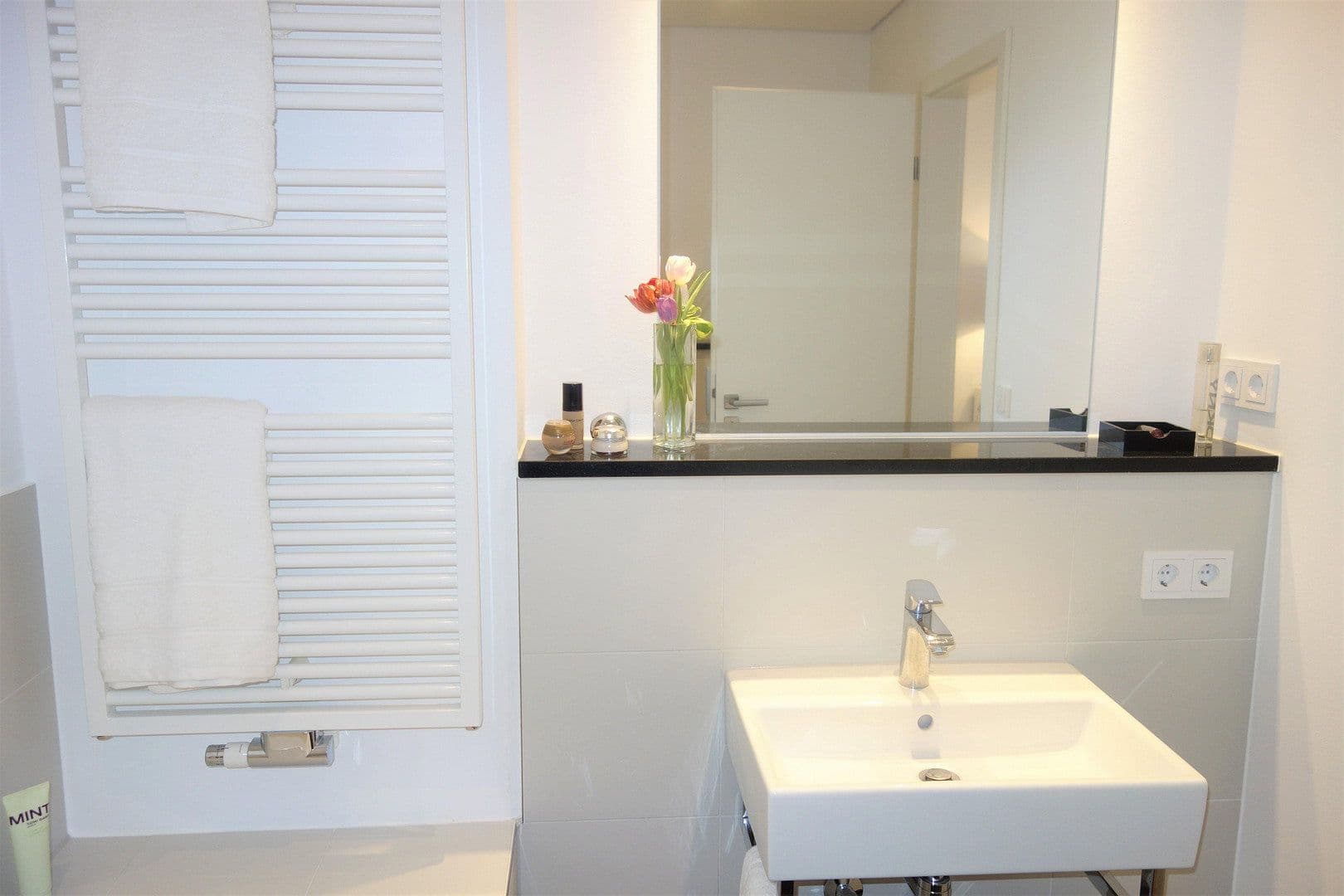 Pronájem bytu 3+1 76 m², Chausseestraße 37, Berlin, Berlín Pronájem bytu 3+1 76 m², Chausseestraße 37, Berlin, Berlín