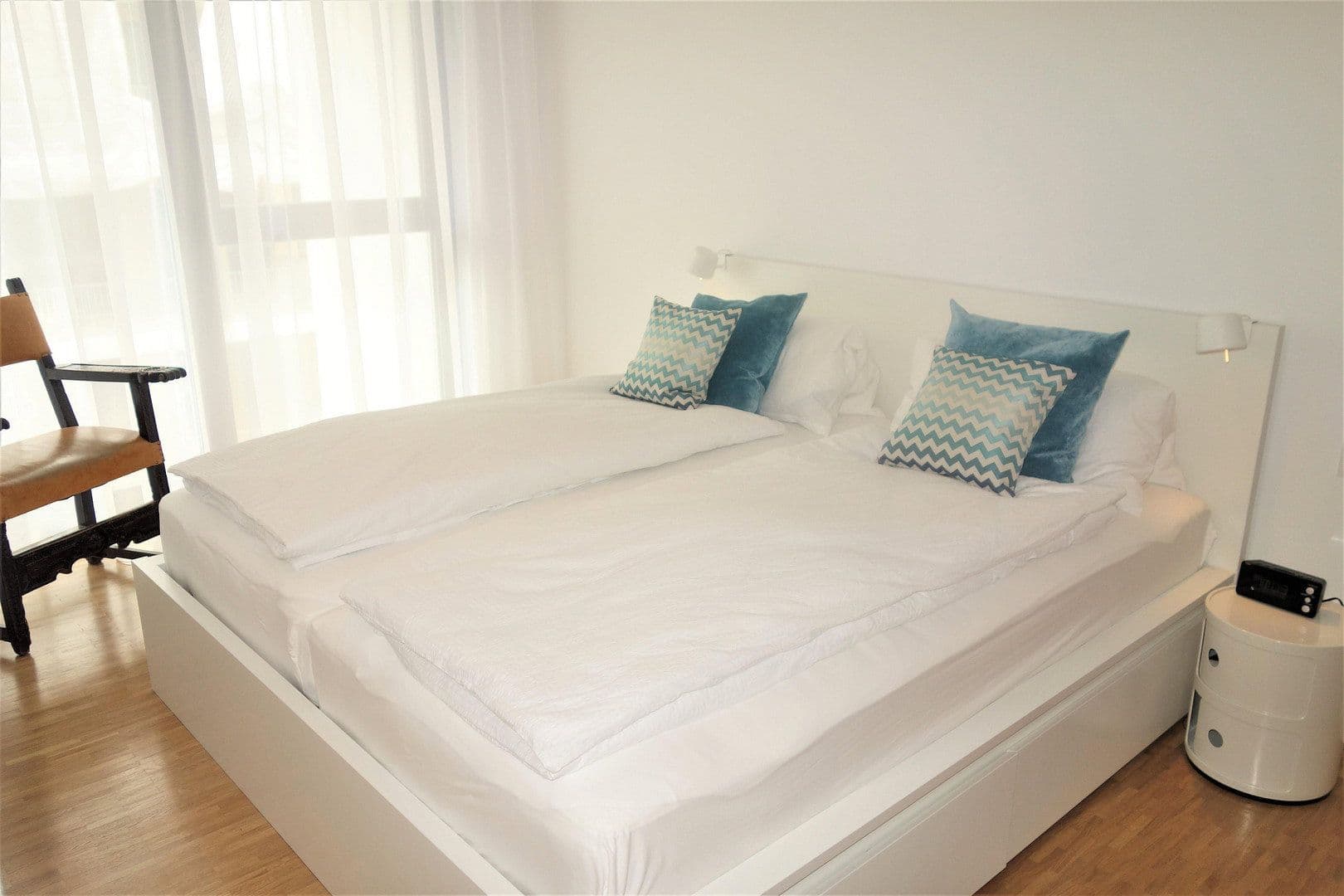 Pronájem bytu 3+1 76 m², Chausseestraße 37, Berlin, Berlín Pronájem bytu 3+1 76 m², Chausseestraße 37, Berlin, Berlín