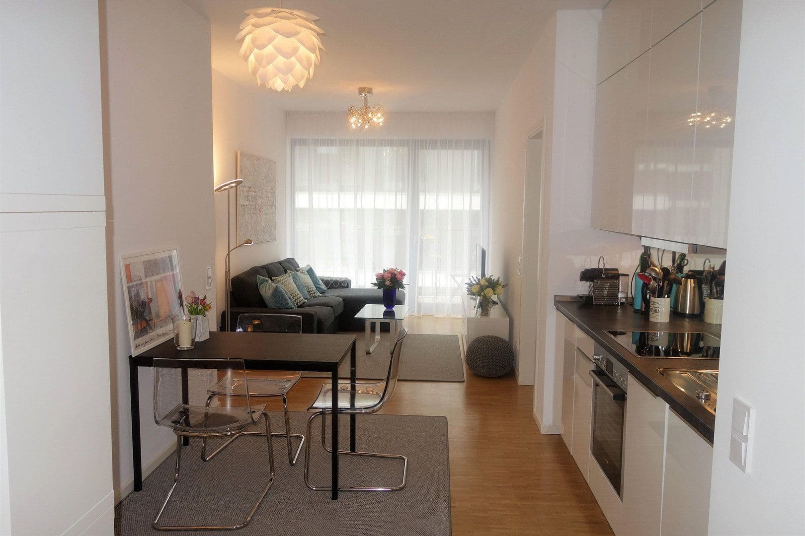 Pronájem bytu 3+1 76 m², Chausseestraße 37, Berlin, Berlín Pronájem bytu 3+1 76 m², Chausseestraße 37, Berlin, Berlín