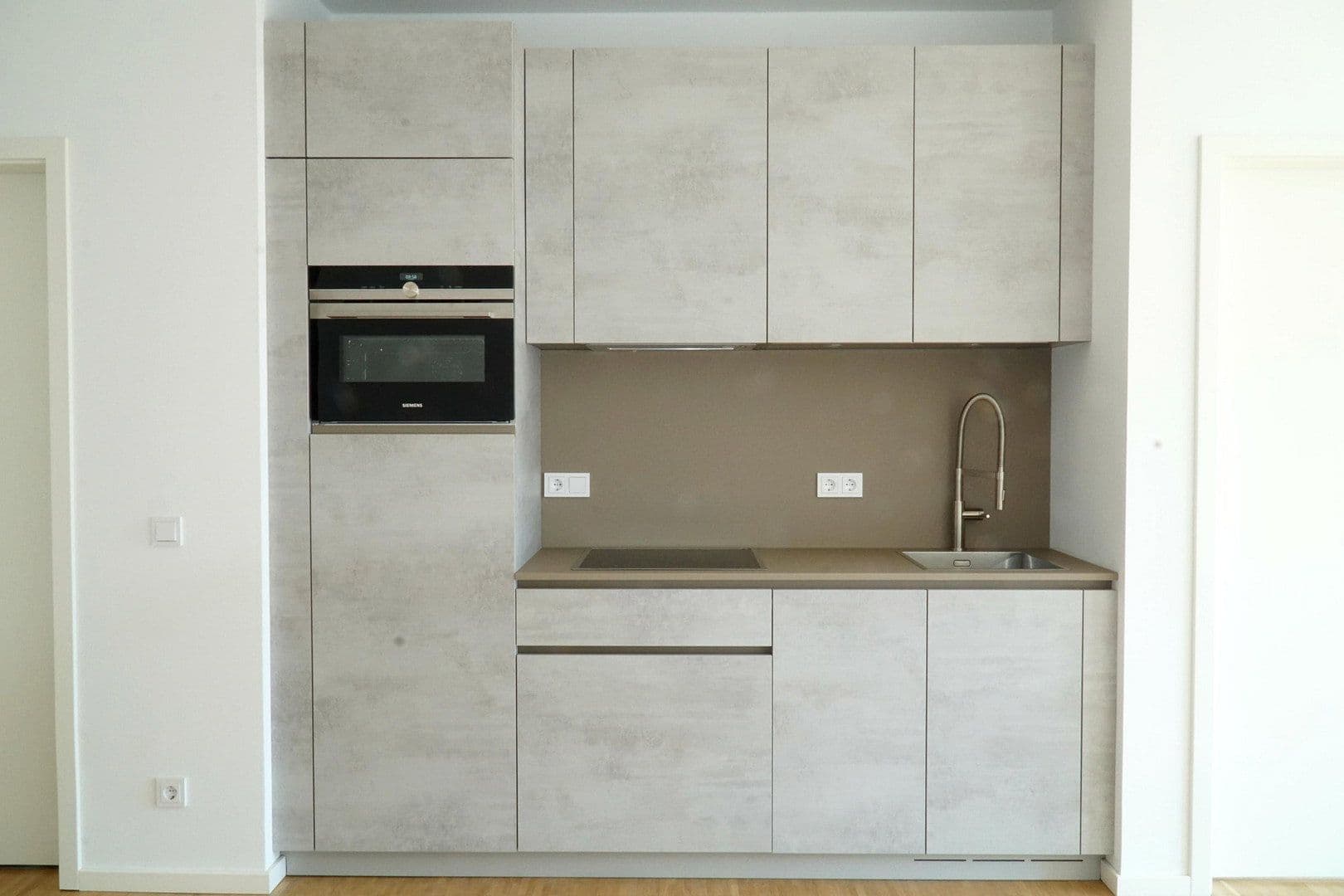 Pronájem bytu 2+1 62 m², Chausseestraße 37, Berlin, Berlín Pronájem bytu 2+1 62 m², Chausseestraße 37, Berlin, Berlín