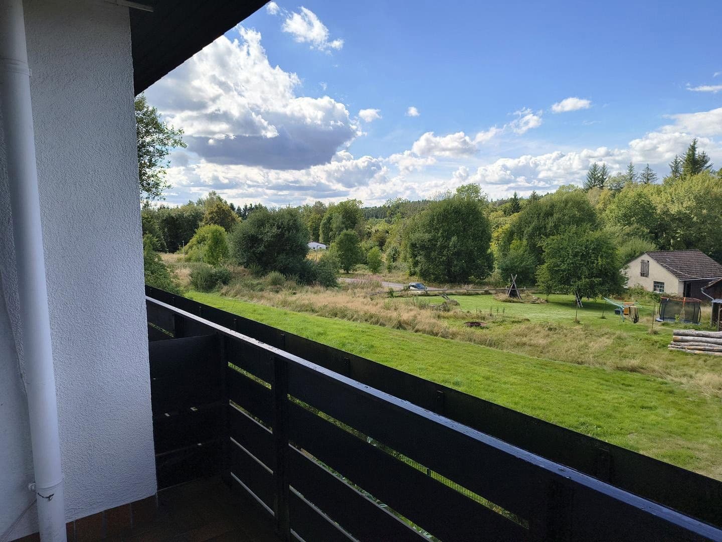 Prodej bytu 2+1 60 m², Angerstraße 19a, Holzminden, Dolní Sasko Prodej bytu 2+1 60 m², Angerstraße 19a, Holzminden, Dolní Sasko