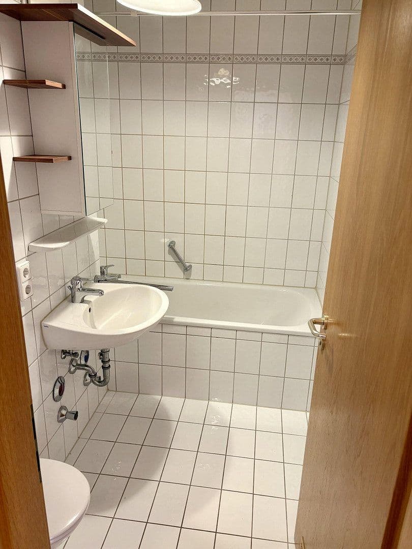 Pronájem bytu 1+1 38 m², Unterschleissheim, Bavorsko Pronájem bytu 1+1 38 m², Unterschleissheim, Bavorsko
