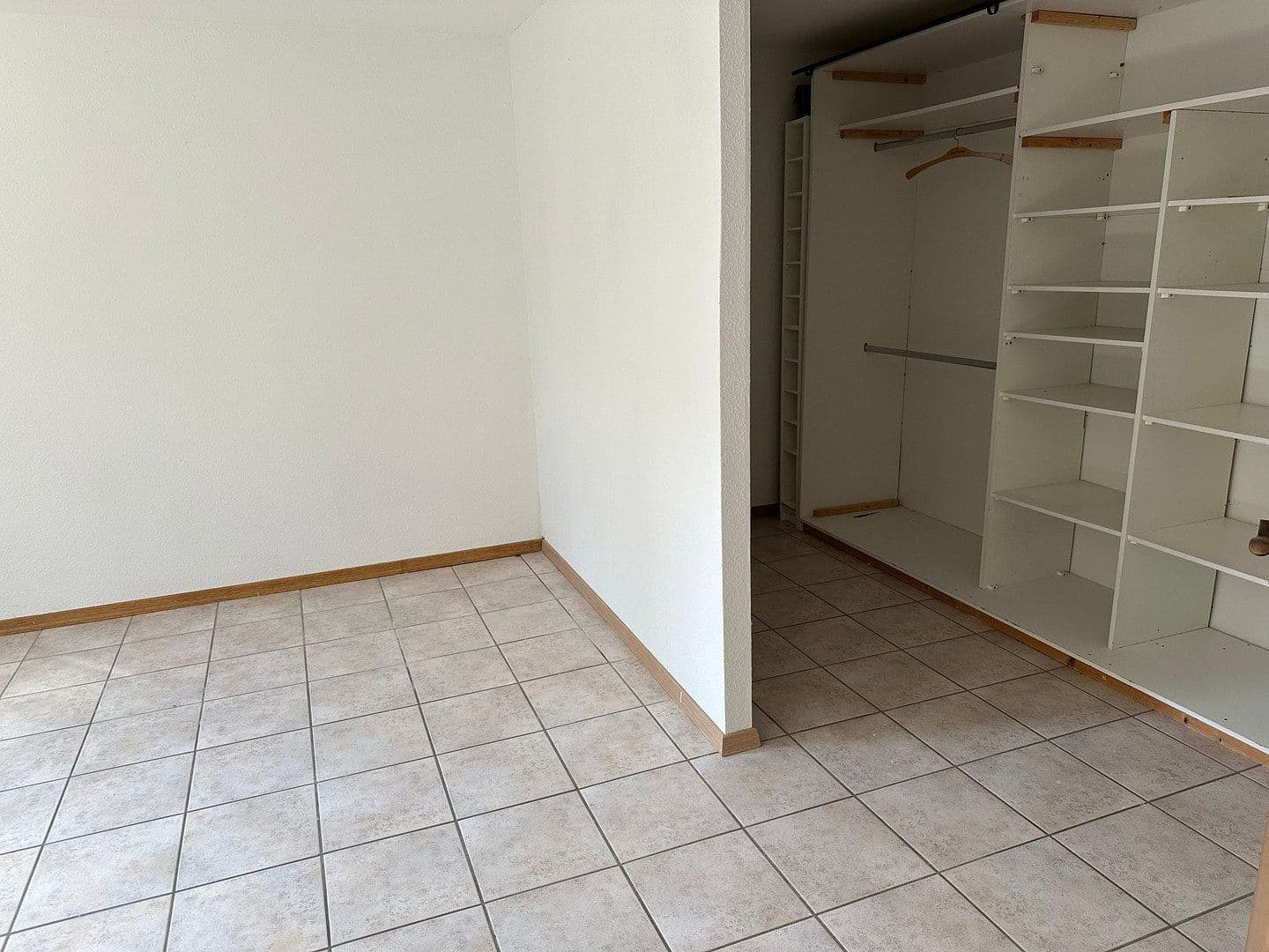 Prodej domu 220 m², pozemek 300 m², Bäumlesäcker 10-1, Ulm, Bádensko-Württembersko Prodej domu 220 m², pozemek 300 m², Bäumlesäcker 10-1, Ulm, Bádensko-Württembersko