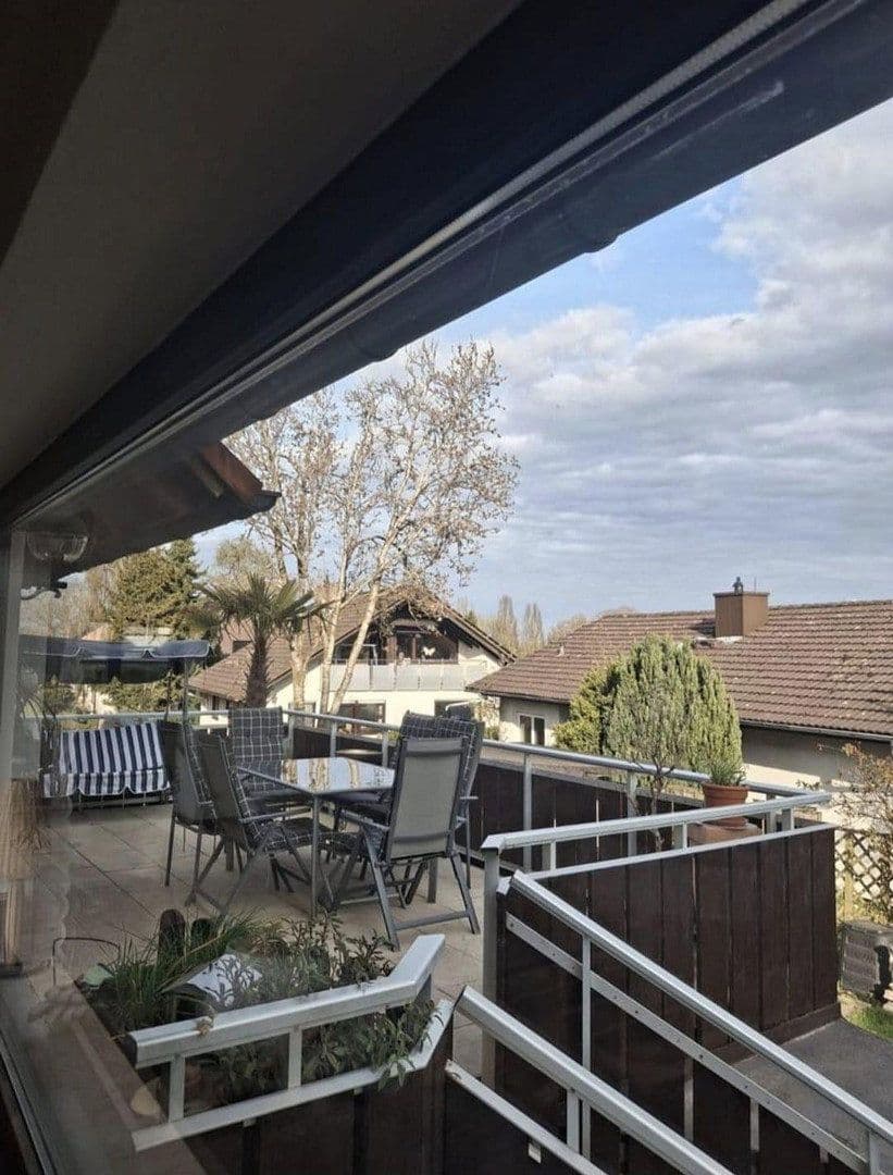 Prodej domu 220 m², pozemek 300 m², Bäumlesäcker 10-1, Ulm, Bádensko-Württembersko Prodej domu 220 m², pozemek 300 m², Bäumlesäcker 10-1, Ulm, Bádensko-Württembersko