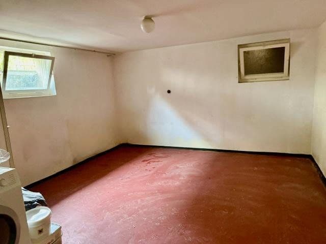 Prodej domu 169 m², pozemek 690 m², Geislingen an der Steige, Bádensko-Württembersko Prodej domu 169 m², pozemek 690 m², Geislingen an der Steige, Bádensko-Württembersko