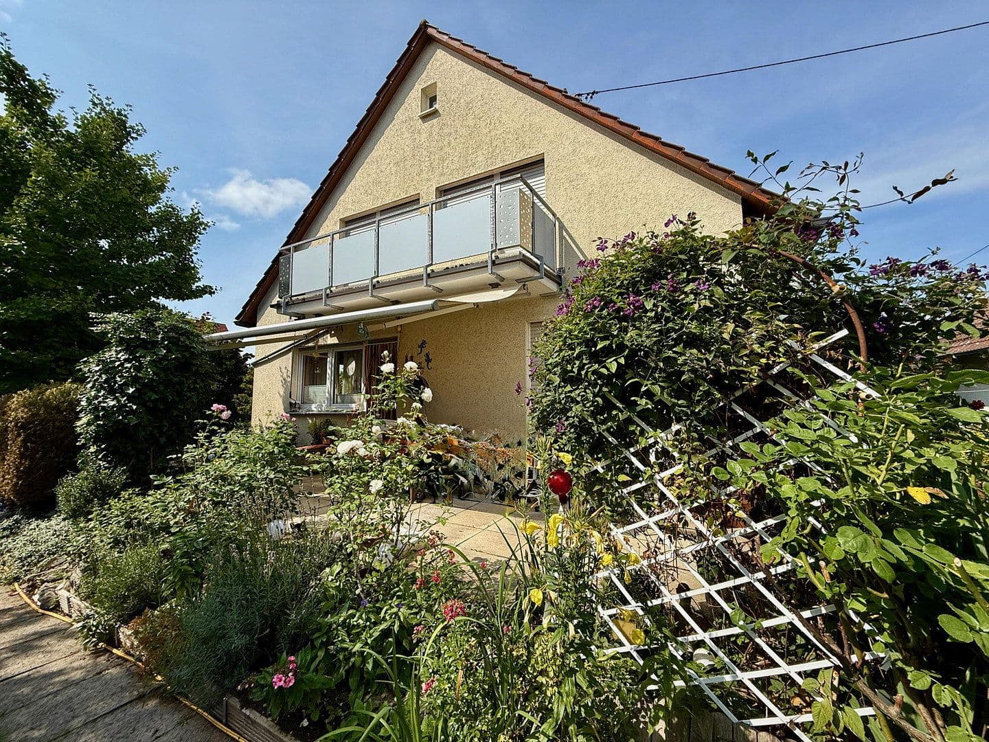 Prodej domu 169 m², pozemek 690 m², Geislingen an der Steige, Bádensko-Württembersko Prodej domu 169 m², pozemek 690 m², Geislingen an der Steige, Bádensko-Württembersko