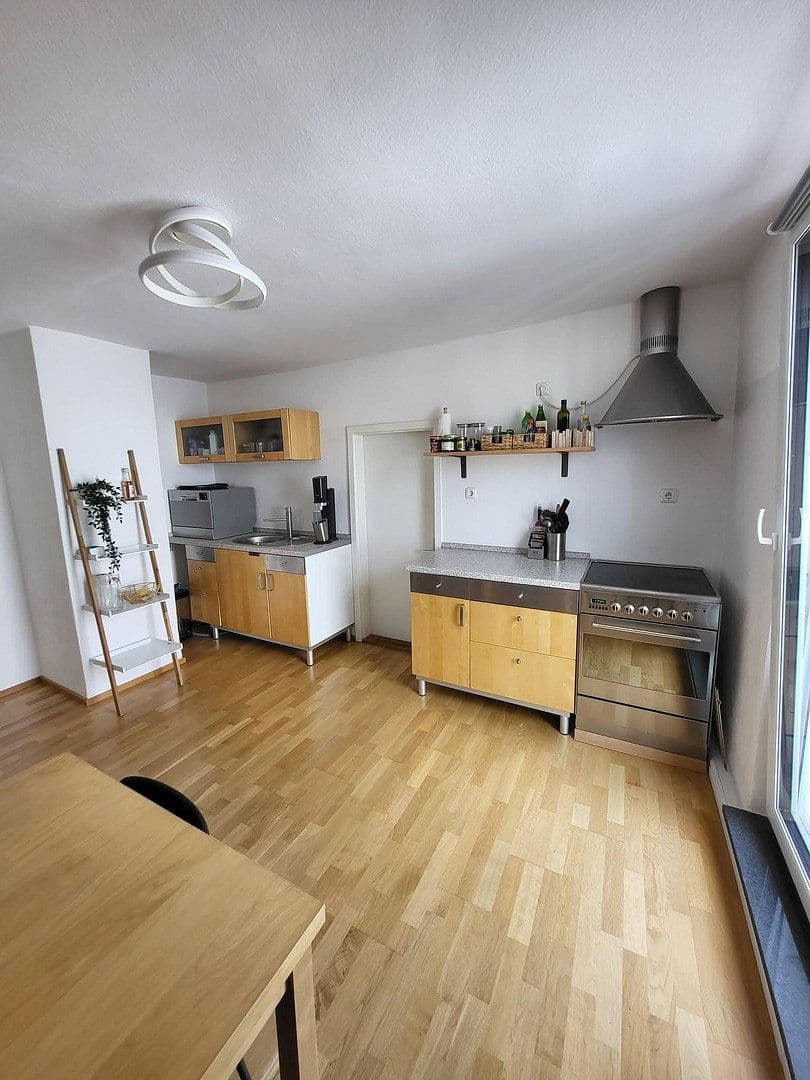 Pronájem bytu 3+kk 65 m², Hirschstrasse 10, Kempten (Allgäu), Bavorsko Pronájem bytu 3+kk 65 m², Hirschstrasse 10, Kempten (Allgäu), Bavorsko