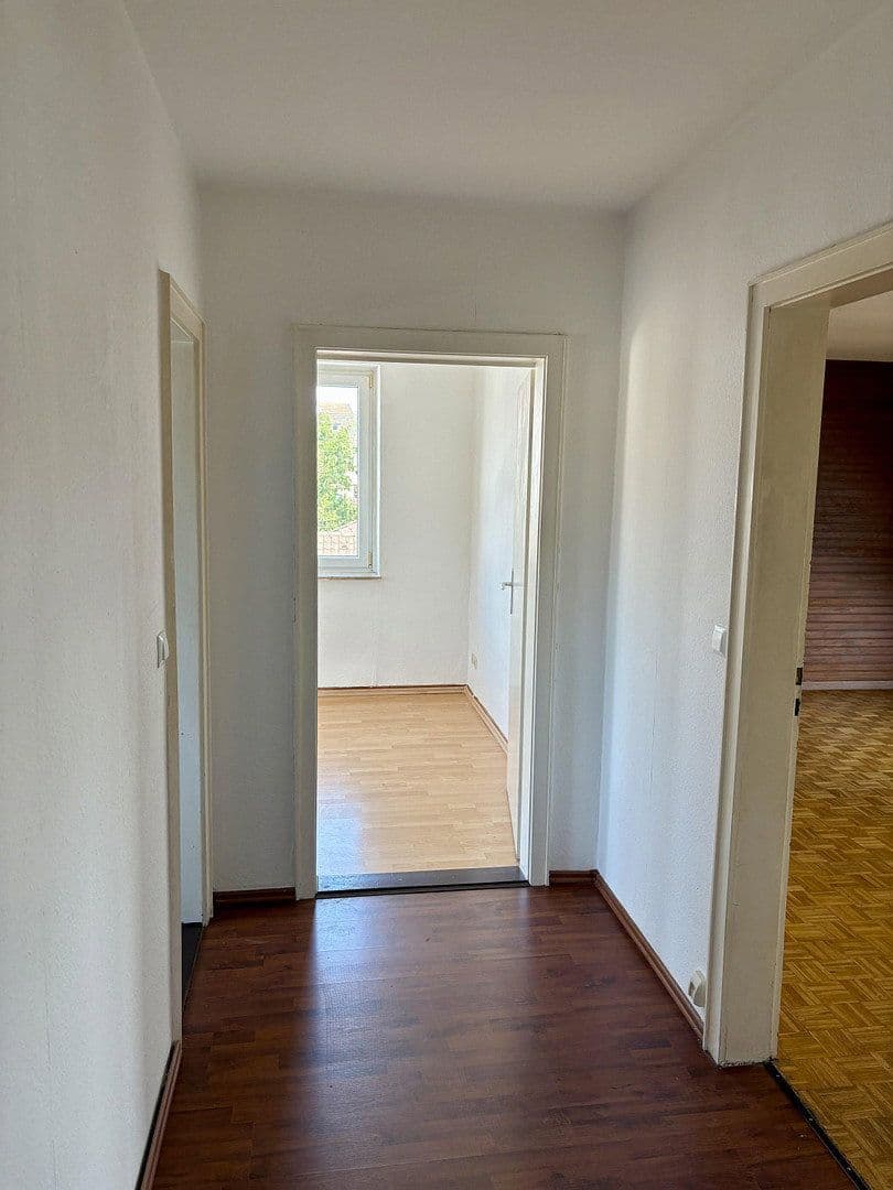 Pronájem bytu 3+1 68 m², Kanalstraße 5, Bremerhaven, Bremen Pronájem bytu 3+1 68 m², Kanalstraße 5, Bremerhaven, Bremen