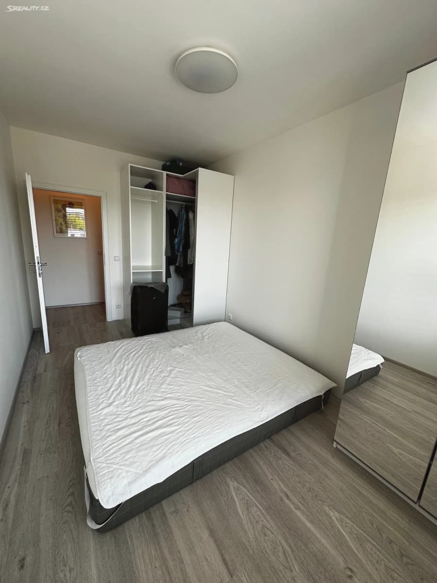 Pronájem bytu 2+kk 52 m², Oldřichovská, Praha, Praha Pronájem bytu 2+kk 52 m², Oldřichovská, Praha, Praha