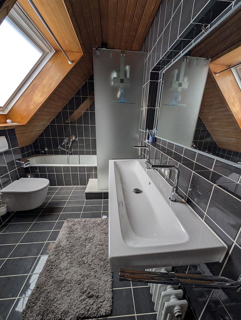 Pronájem bytu 2+kk 70 m², Filderstadt, Bádensko-Württembersko Pronájem bytu 2+kk 70 m², Filderstadt, Bádensko-Württembersko