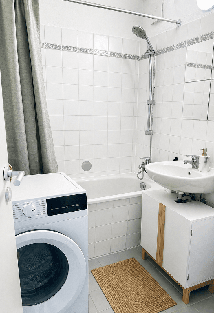 Prodej bytu 4+kk 91 m², Berlin, Berlín Prodej bytu 4+kk 91 m², Berlin, Berlín
