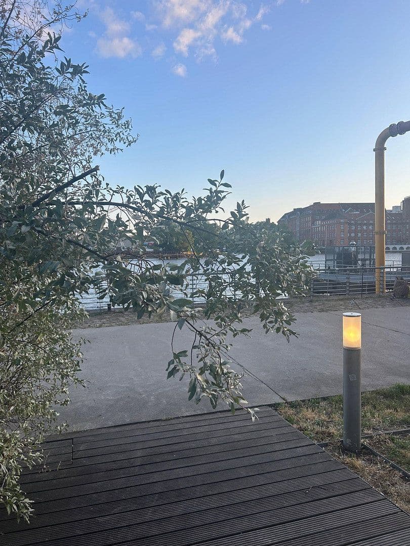 Prodej bytu 4+kk 91 m², Berlin, Berlín Prodej bytu 4+kk 91 m², Berlin, Berlín