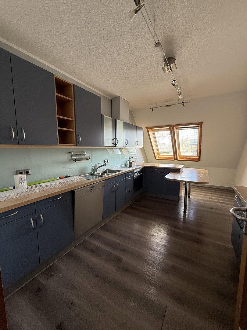 Pronájem bytu 4+1 138 m², Rotenburg, Dolní Sasko Pronájem bytu 4+1 138 m², Rotenburg, Dolní Sasko