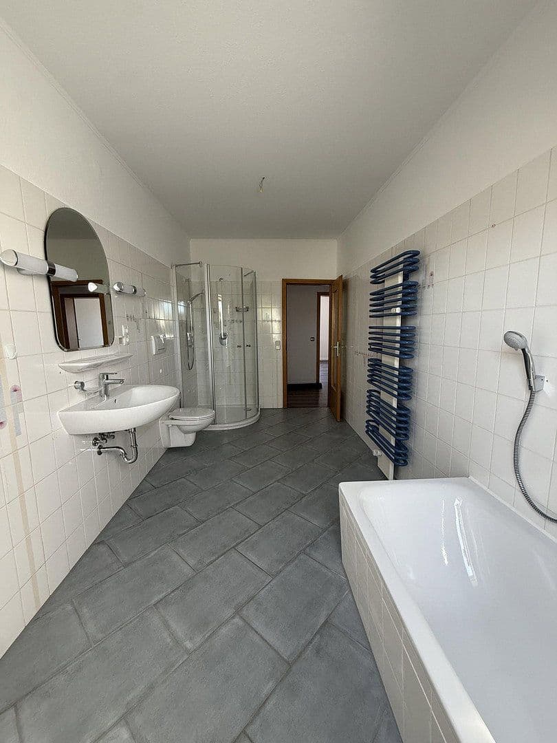 Pronájem bytu 4+1 138 m², Rotenburg, Dolní Sasko Pronájem bytu 4+1 138 m², Rotenburg, Dolní Sasko