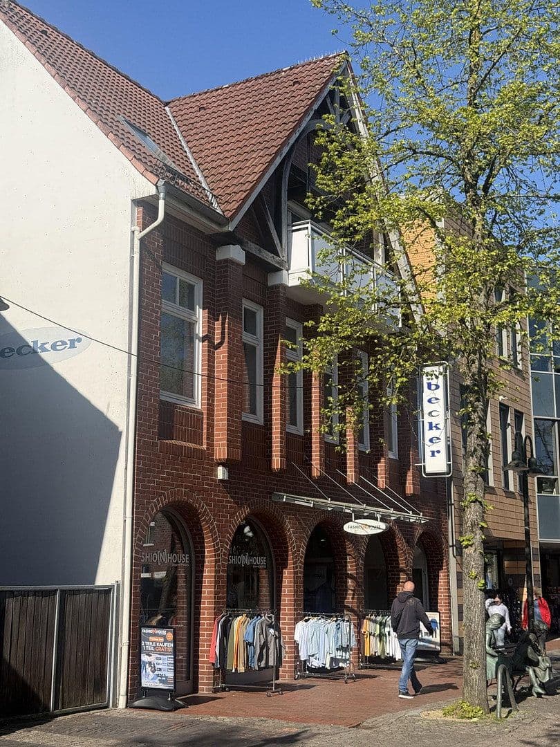 Pronájem bytu 4+1 138 m², Rotenburg, Dolní Sasko Pronájem bytu 4+1 138 m², Rotenburg, Dolní Sasko