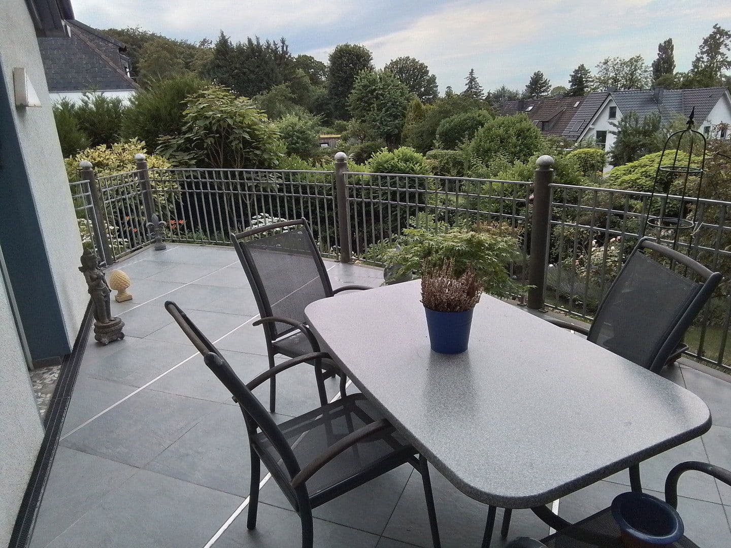 Prodej domu 130 m², pozemek 804 m², Mülheim an der Ruhr, Severní Porýní-Vestfálsko Prodej domu 130 m², pozemek 804 m², Mülheim an der Ruhr, Severní Porýní-Vestfálsko