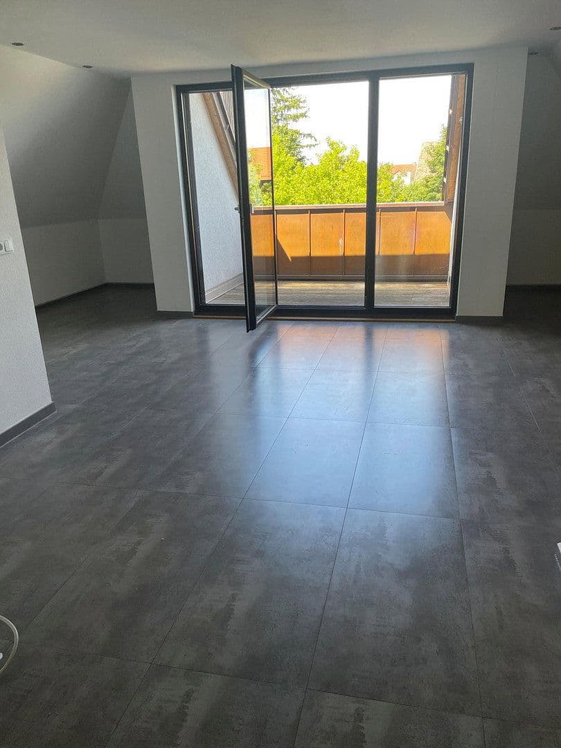 Pronájem bytu 1+1 106 m², Heddesheim, Bádensko-Württembersko Pronájem bytu 1+1 106 m², Heddesheim, Bádensko-Württembersko