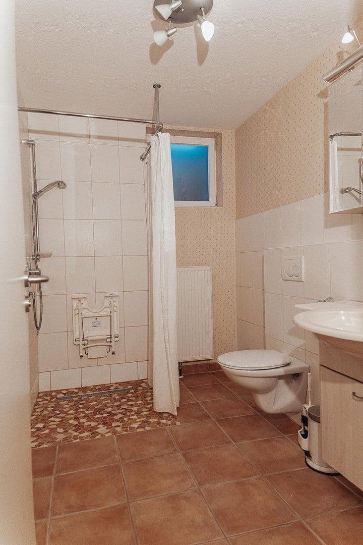 Prodej domu 224 m², pozemek 618 m², Schwäbisch Hall, Bádensko-Württembersko Prodej domu 224 m², pozemek 618 m², Schwäbisch Hall, Bádensko-Württembersko
