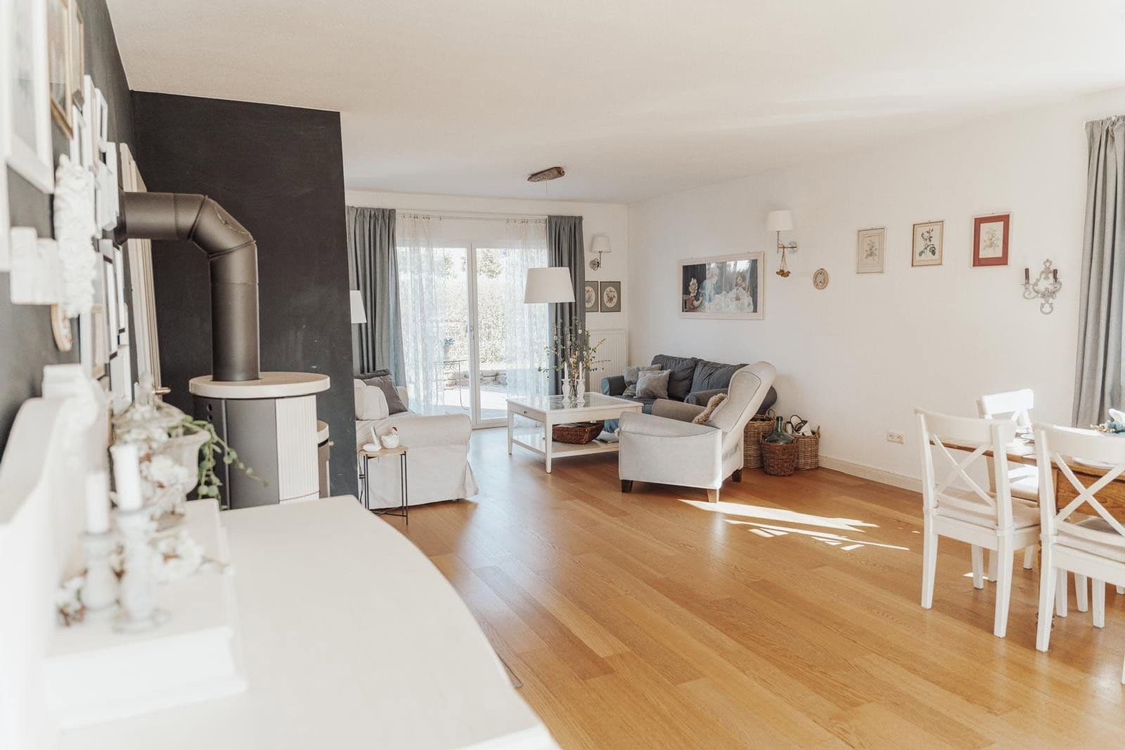 Prodej domu 224 m², pozemek 618 m², Schwäbisch Hall, Bádensko-Württembersko Prodej domu 224 m², pozemek 618 m², Schwäbisch Hall, Bádensko-Württembersko