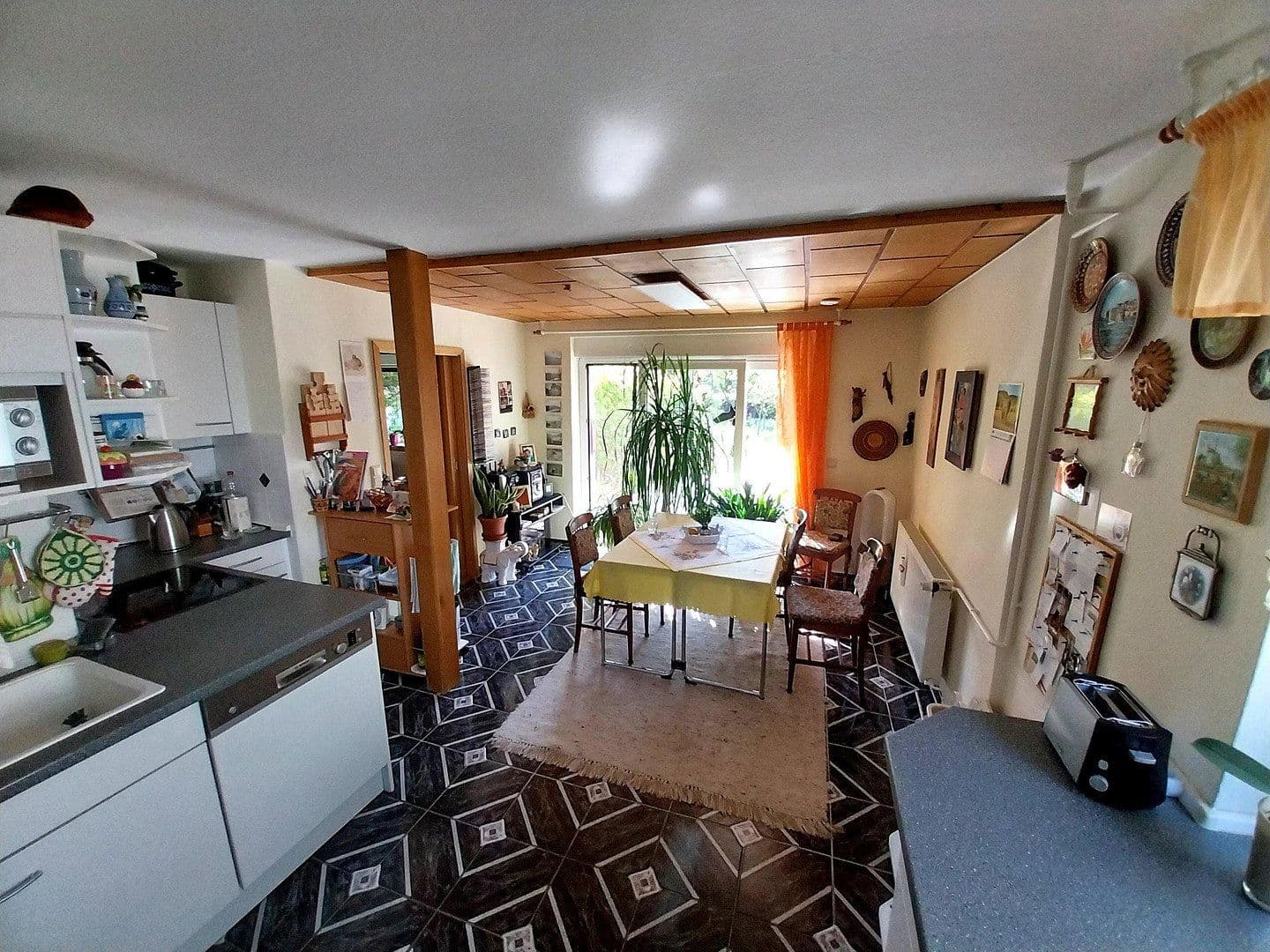 Prodej domu 153 m², pozemek 902 m², Potsdam, Braniborsko Prodej domu 153 m², pozemek 902 m², Potsdam, Braniborsko