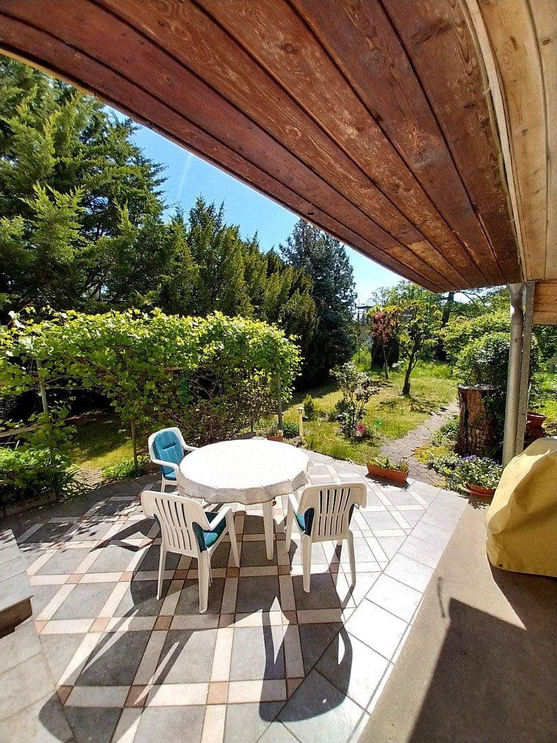 Prodej domu 153 m², pozemek 902 m², Potsdam, Braniborsko Prodej domu 153 m², pozemek 902 m², Potsdam, Braniborsko