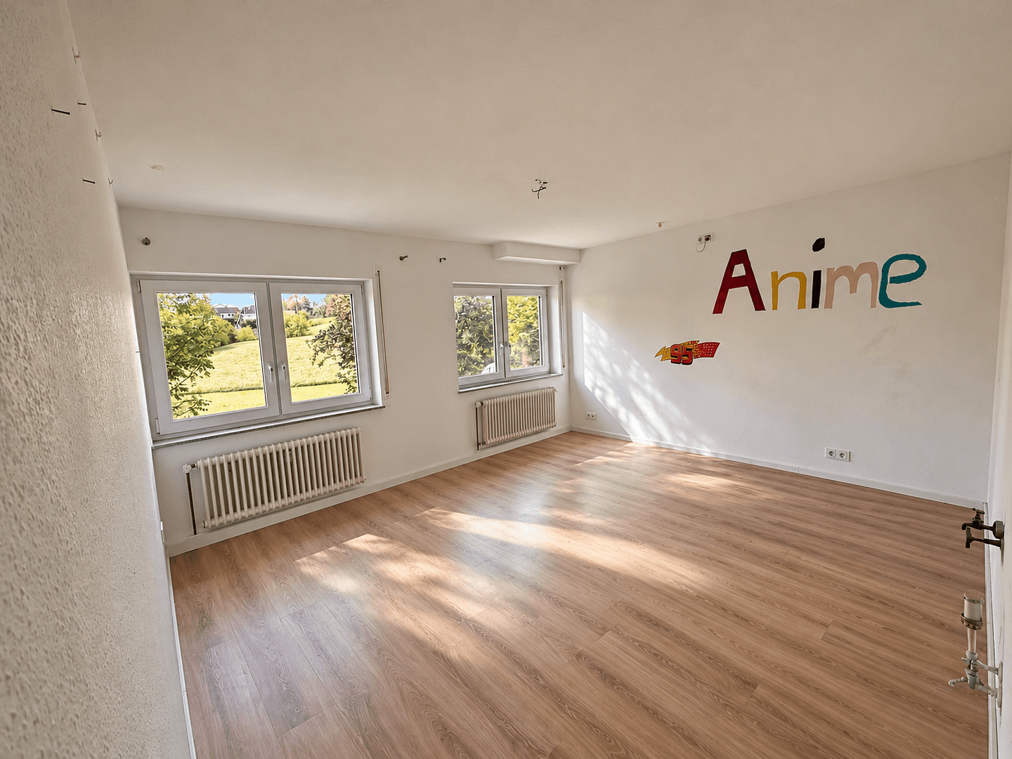 Prodej domu 192 m², pozemek 1.200 m², Am Hirtenbuckel 19, Bad Urach, Bádensko-Württembersko Prodej domu 192 m², pozemek 1.200 m², Am Hirtenbuckel 19, Bad Urach, Bádensko-Württembersko