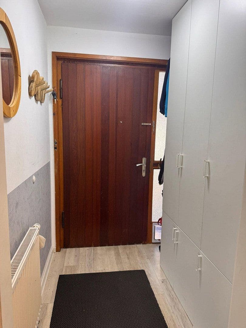 Prodej domu 192 m², pozemek 1.200 m², Am Hirtenbuckel 19, Bad Urach, Bádensko-Württembersko Prodej domu 192 m², pozemek 1.200 m², Am Hirtenbuckel 19, Bad Urach, Bádensko-Württembersko