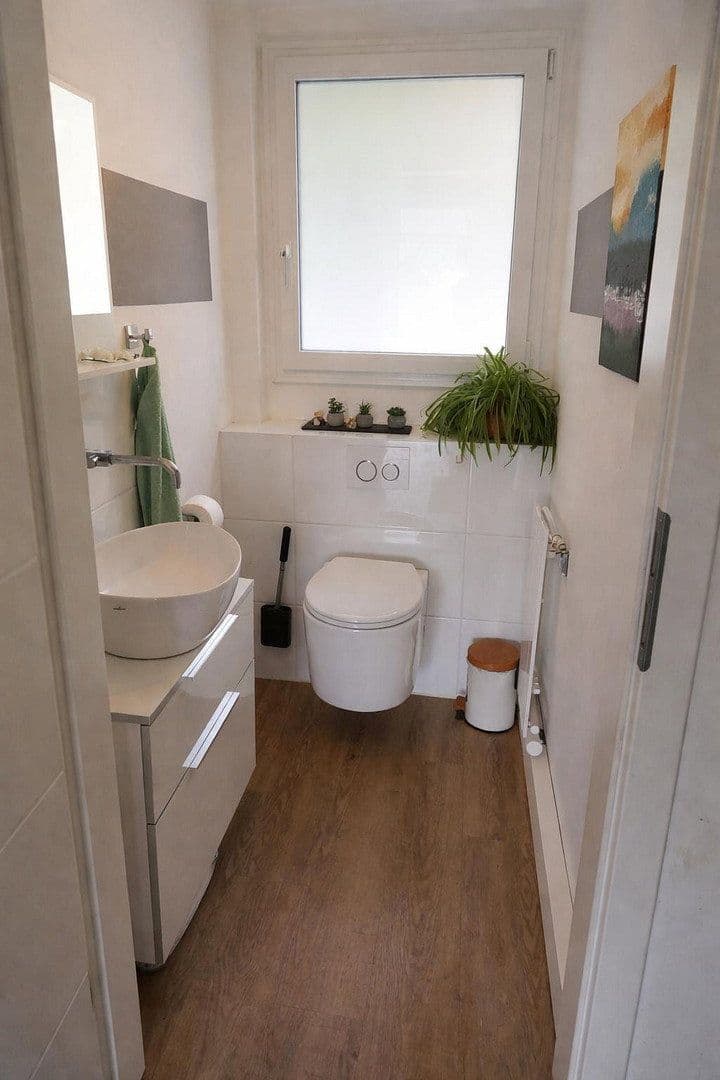 Prodej domu 192 m², pozemek 1.200 m², Am Hirtenbuckel 19, Bad Urach, Bádensko-Württembersko Prodej domu 192 m², pozemek 1.200 m², Am Hirtenbuckel 19, Bad Urach, Bádensko-Württembersko