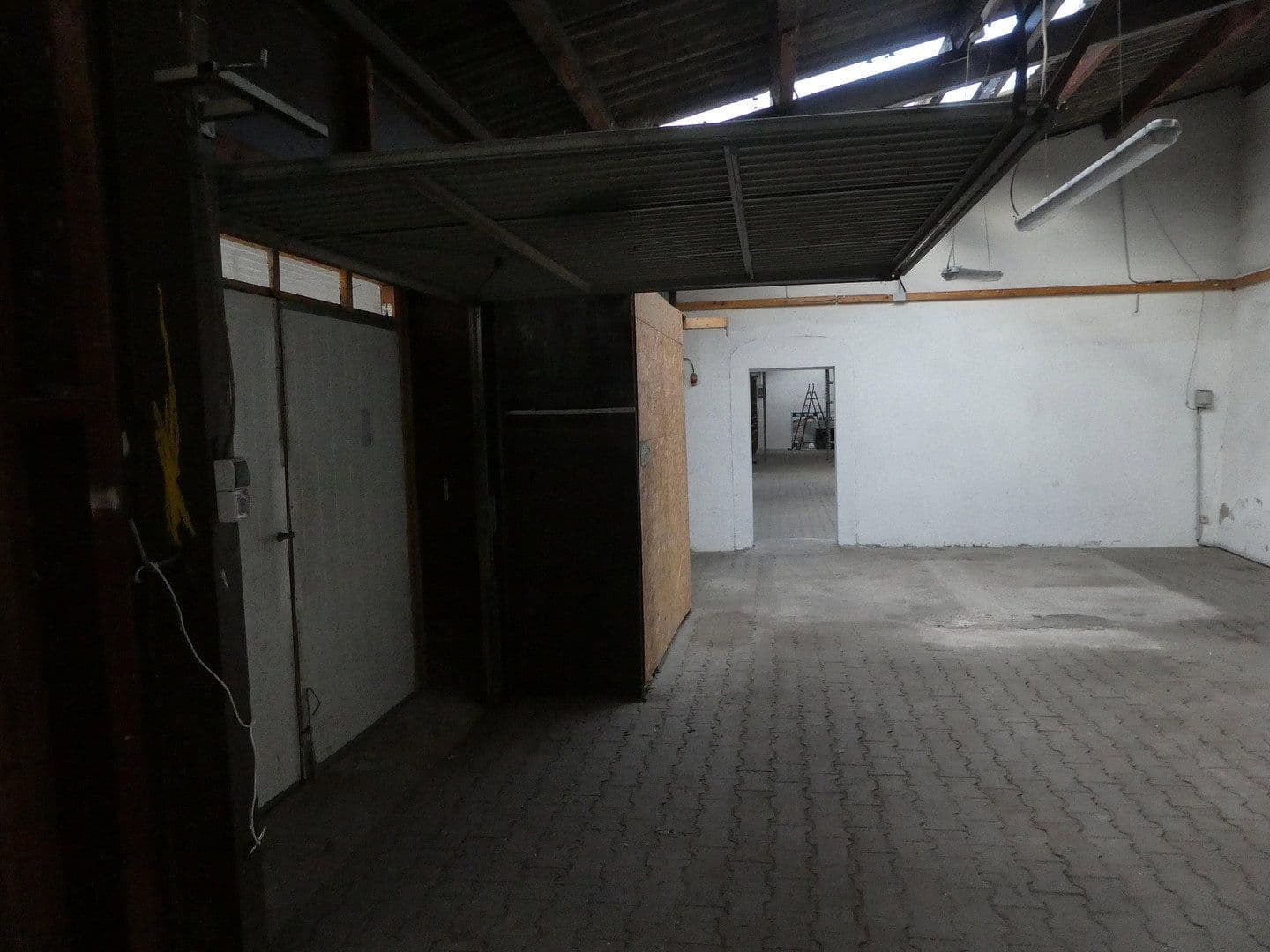 Pronájem nebytového prostoru 740 m², Edigheimerstr., 9a, Frankenthal, Porýní-Falc Pronájem nebytového prostoru 740 m², Edigheimerstr., 9a, Frankenthal, Porýní-Falc