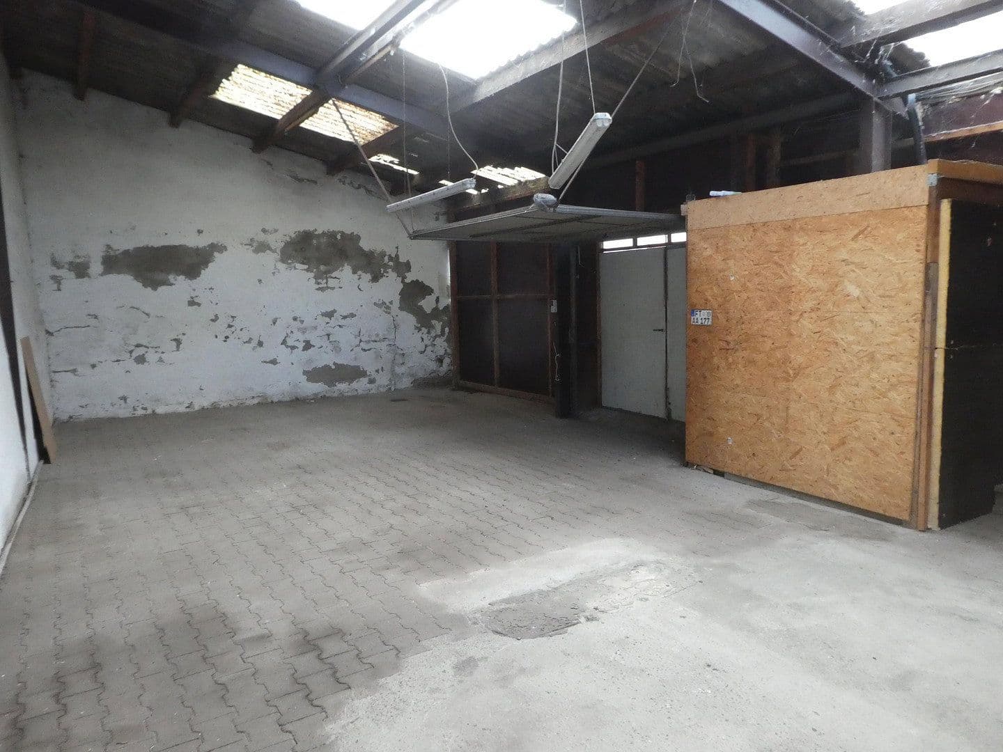 Pronájem nebytového prostoru 740 m², Edigheimerstr., 9a, Frankenthal, Porýní-Falc Pronájem nebytového prostoru 740 m², Edigheimerstr., 9a, Frankenthal, Porýní-Falc