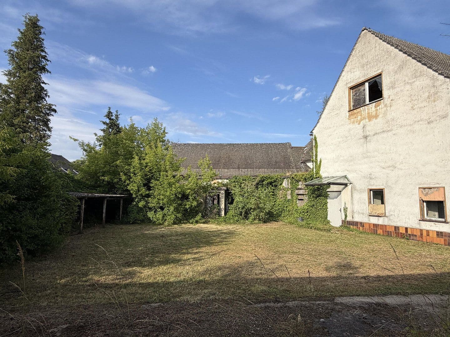 Prodej domu 1.000 m², pozemek 2.000 m², Hauptstraße 5, Lübbenau/Spreewald, Braniborsko Prodej domu 1.000 m², pozemek 2.000 m², Hauptstraße 5, Lübbenau/Spreewald, Braniborsko