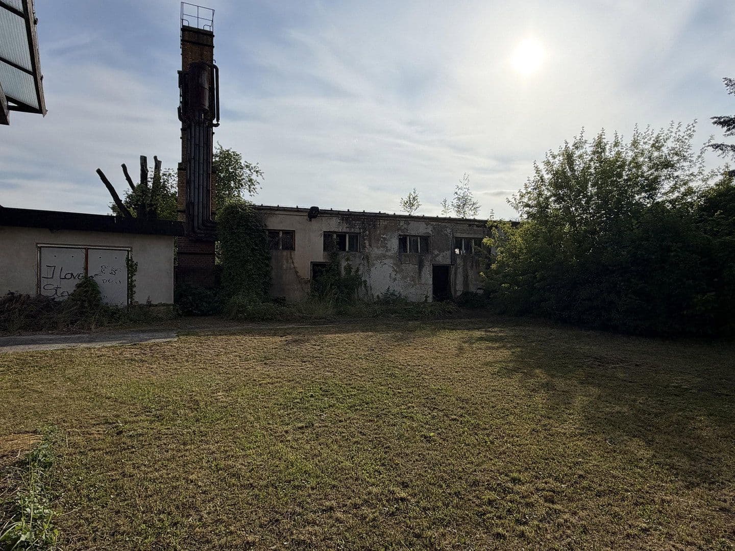 Prodej domu 1.000 m², pozemek 2.000 m², Hauptstraße 5, Lübbenau/Spreewald, Braniborsko Prodej domu 1.000 m², pozemek 2.000 m², Hauptstraße 5, Lübbenau/Spreewald, Braniborsko