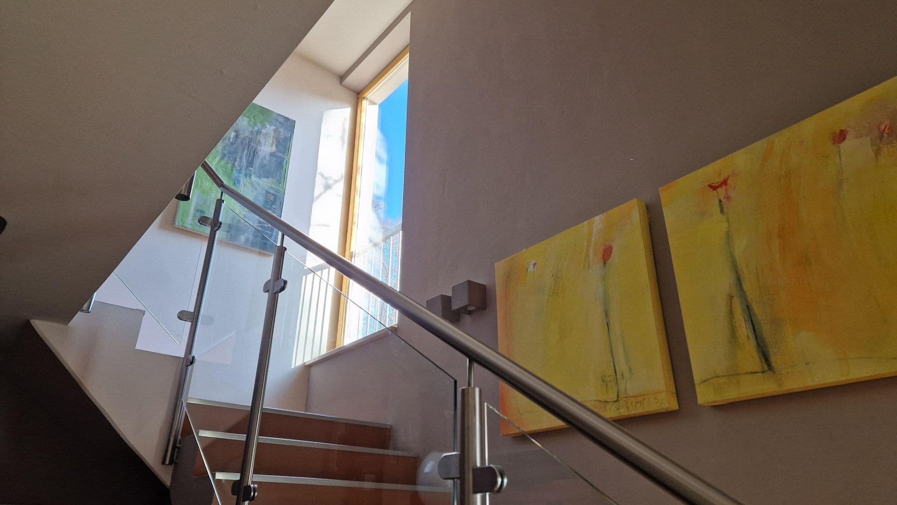 Prodej domu 200 m², pozemek 668 m², Berlin, Berlín Prodej domu 200 m², pozemek 668 m², Berlin, Berlín