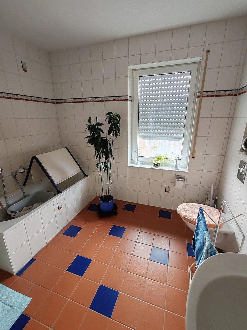 Prodej domu 157 m², pozemek 378 m², Geilenkirchen, Severní Porýní-Vestfálsko Prodej domu 157 m², pozemek 378 m², Geilenkirchen, Severní Porýní-Vestfálsko
