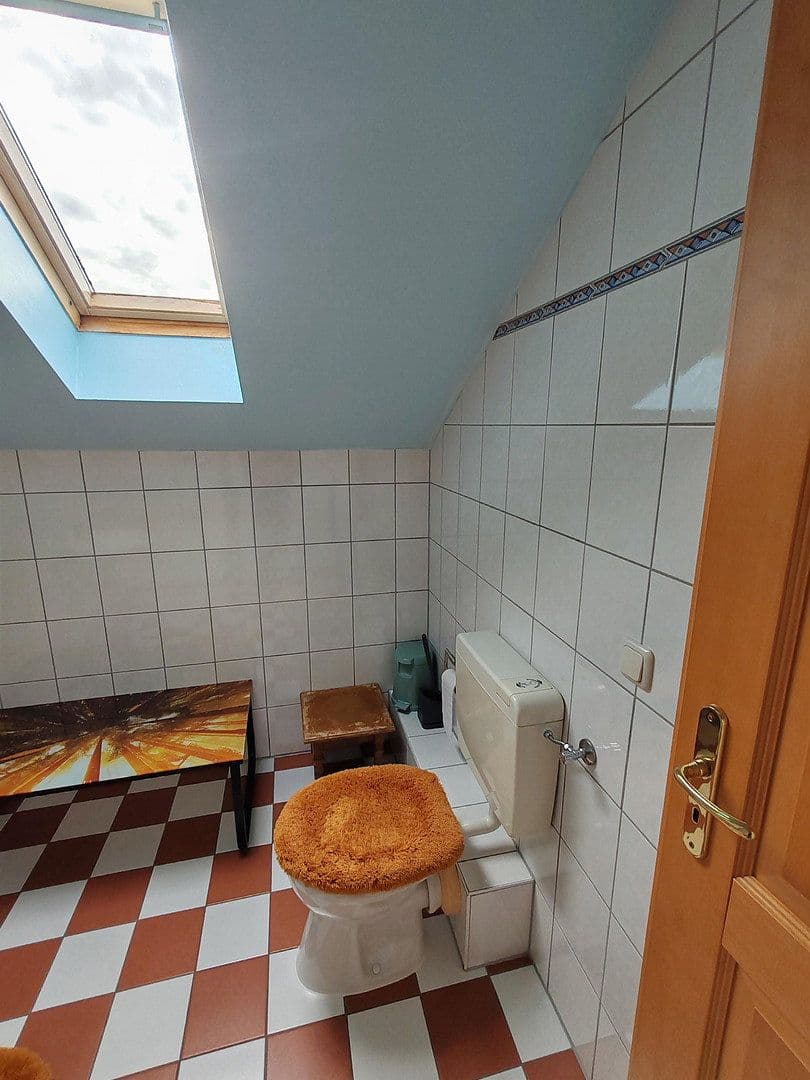 Prodej domu 157 m², pozemek 378 m², Geilenkirchen, Severní Porýní-Vestfálsko Prodej domu 157 m², pozemek 378 m², Geilenkirchen, Severní Porýní-Vestfálsko