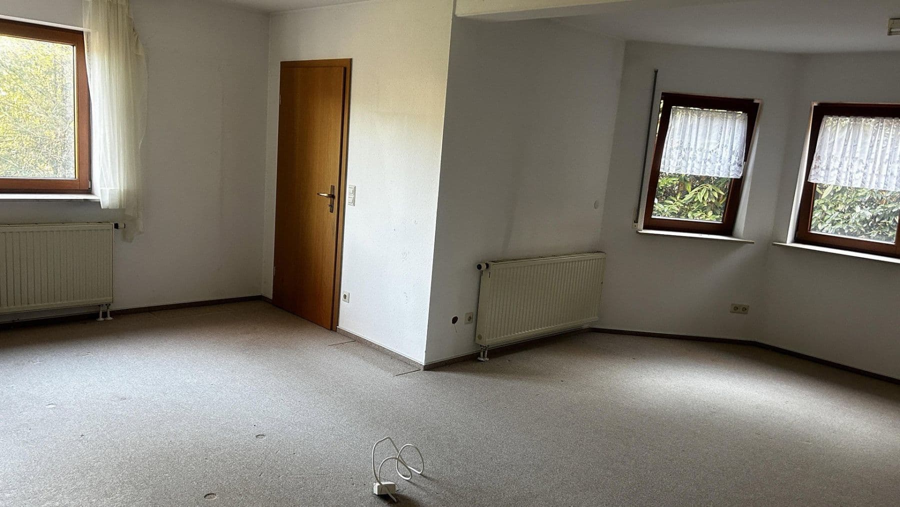 Prodej domu 305 m², pozemek 931 m², Balingen, Bádensko-Württembersko Prodej domu 305 m², pozemek 931 m², Balingen, Bádensko-Württembersko
